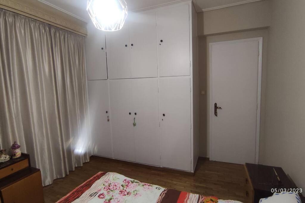 Sq Varnava Appartment Atene Esterno foto