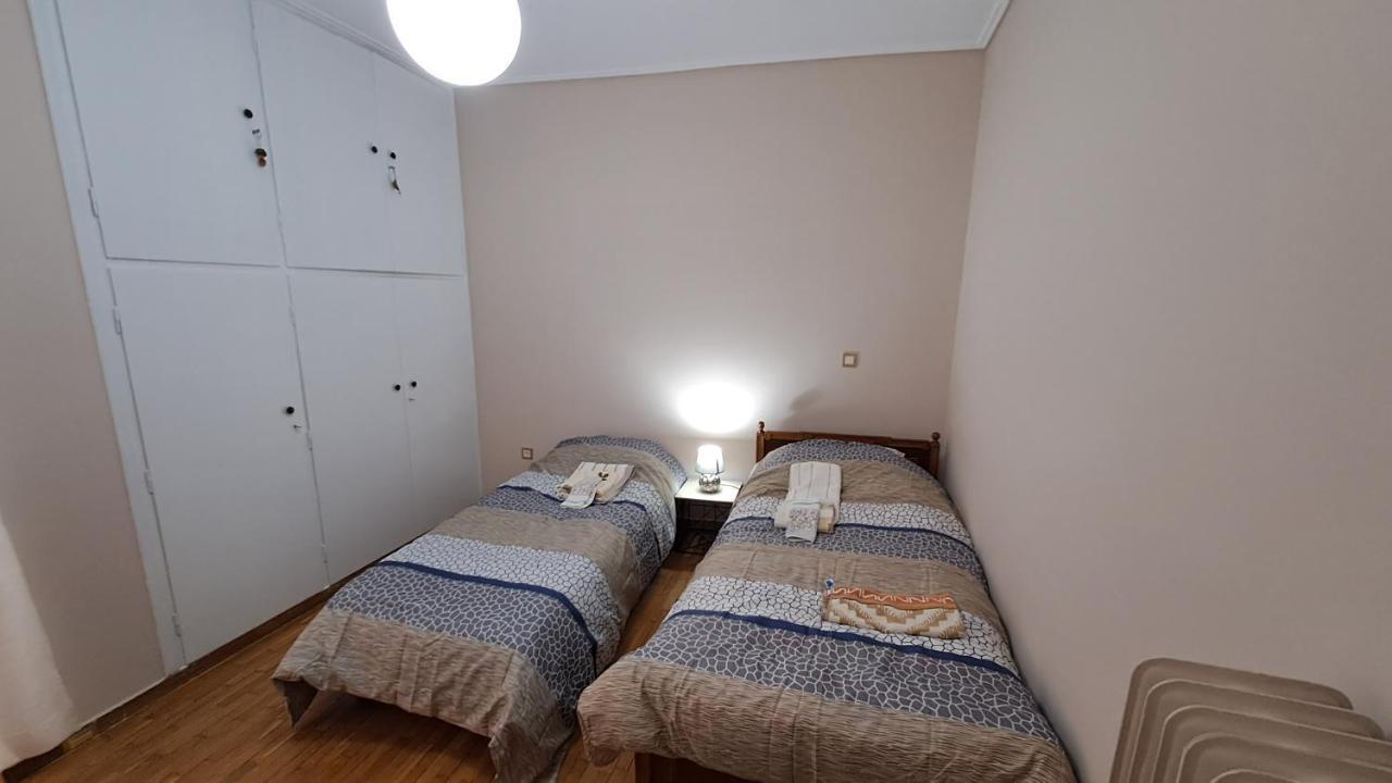 Sq Varnava Appartment Atene Esterno foto