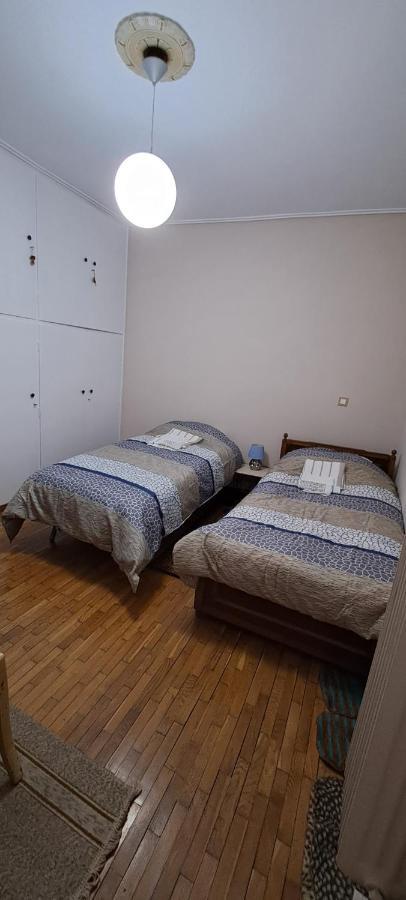 Sq Varnava Appartment Atene Esterno foto