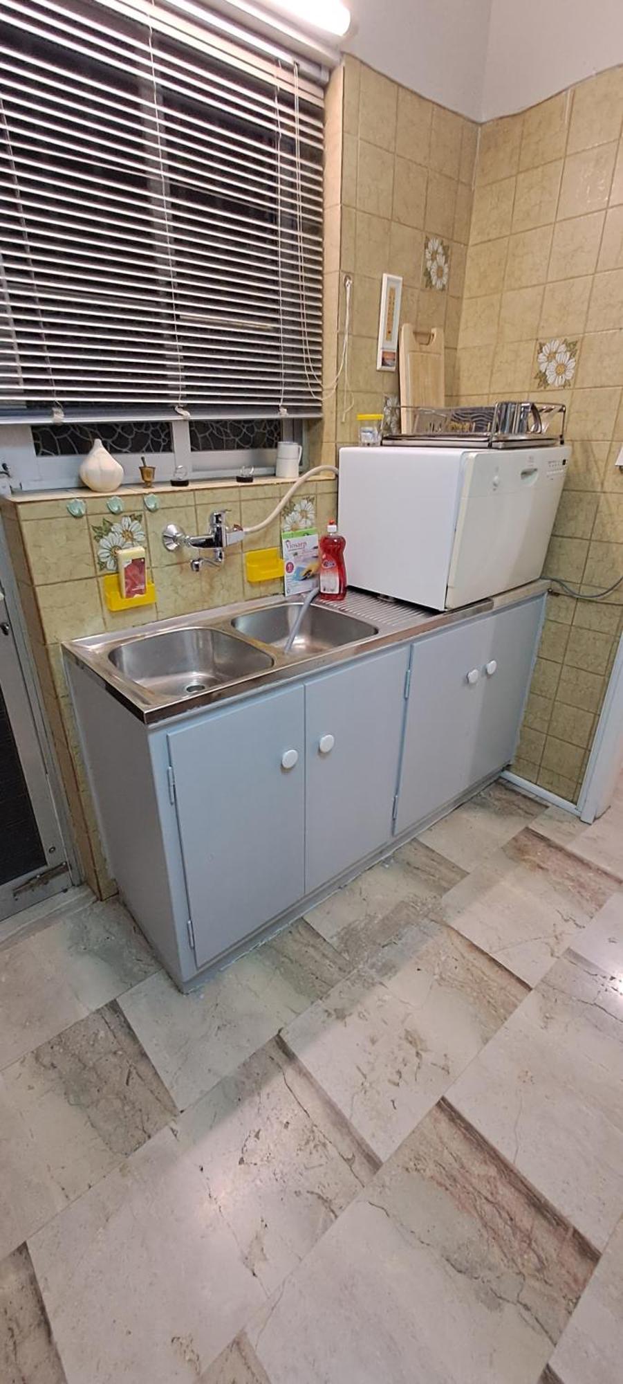 Sq Varnava Appartment Atene Esterno foto